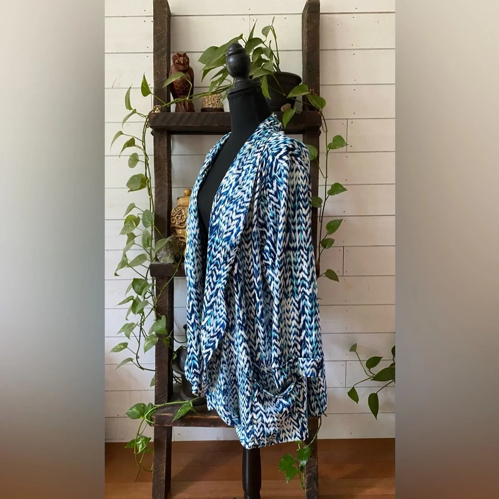 Robert Louis: Blue and White Coastal Grandma Cardigan with Flowing Silhouette